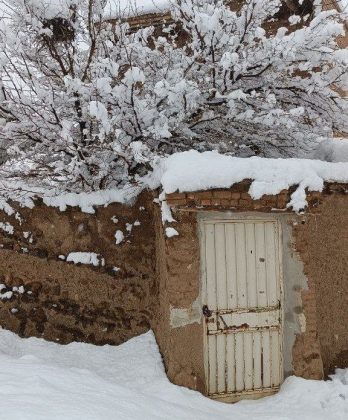 Iranians filled with joy after much-coveted snow plasters cities