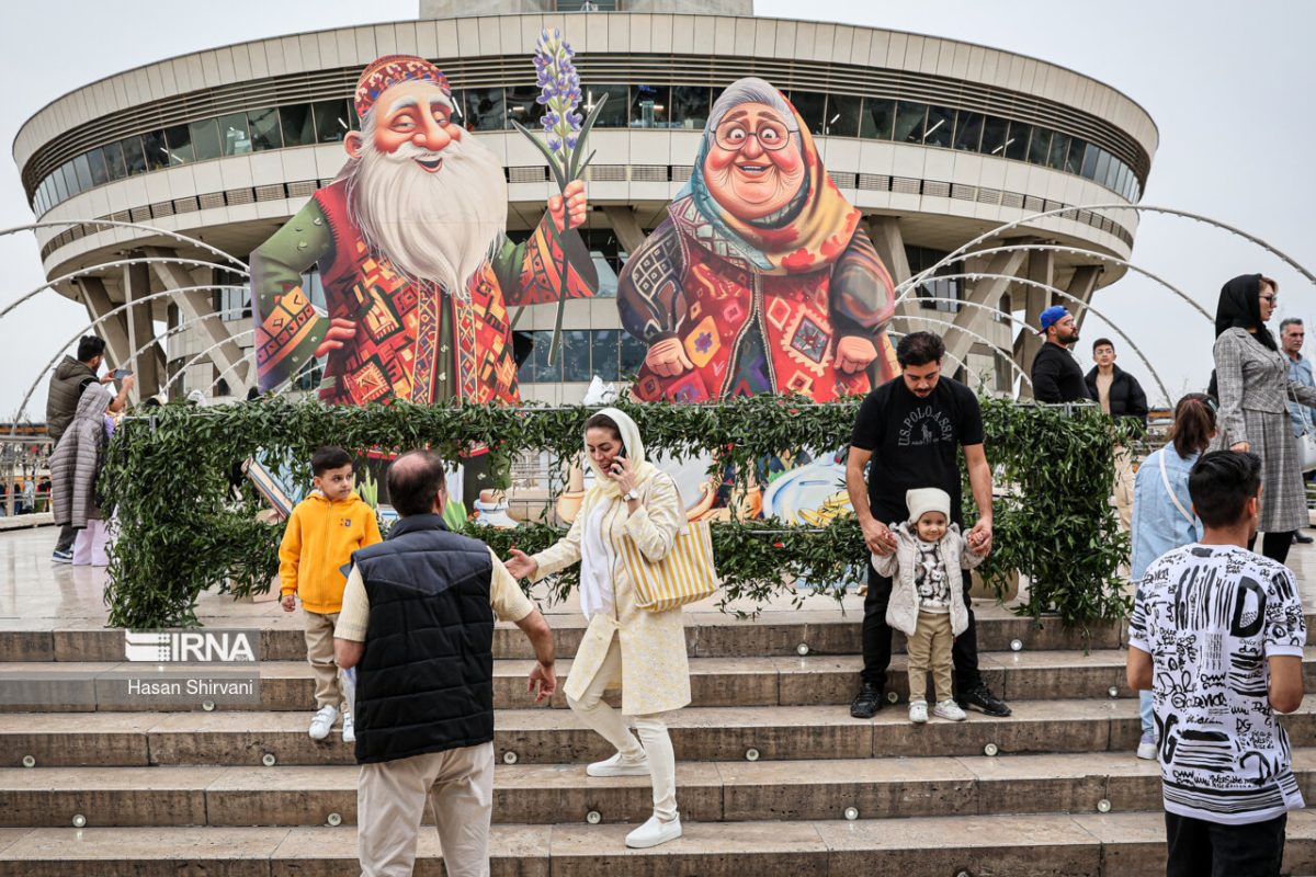 Tehran’s Milad tower hosts Nowruz holidaymakers 26 Tehran’s Milad tower hosts Nowruz holidaymakers