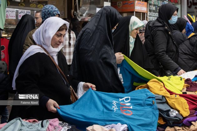 Tehran residents gear up for New Year, shopping spree at Tajrish market