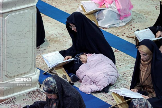 People in Iranian city of Zanjan recite Qur’an in congregation 