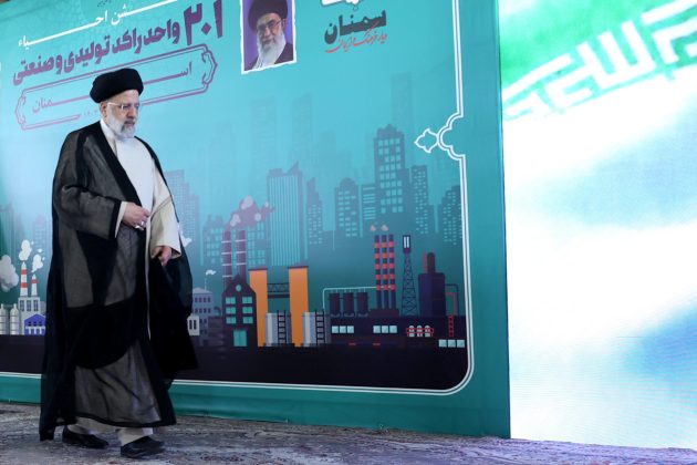 Provincial tour takes Iranian president to Semnan