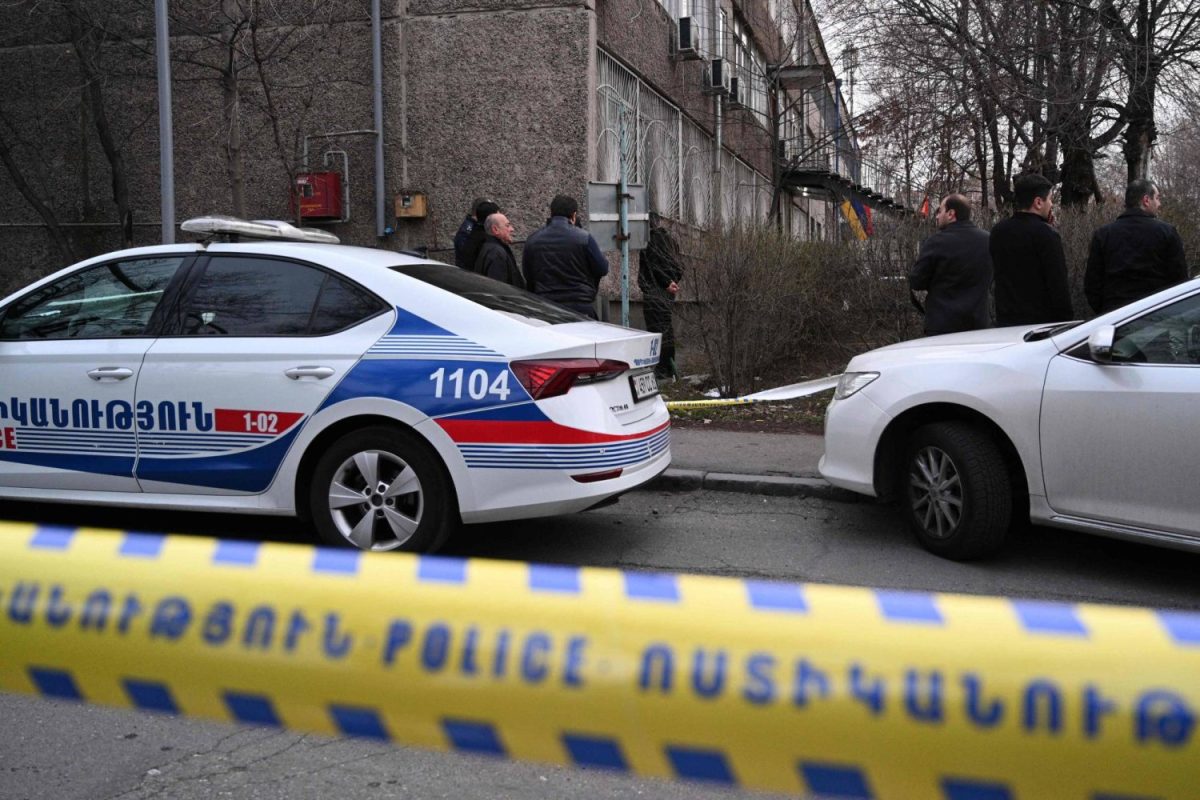 At least 5 Iranians killed in bus crash in Armenia 1 At least 5 Iranians killed in bus crash in Armenia