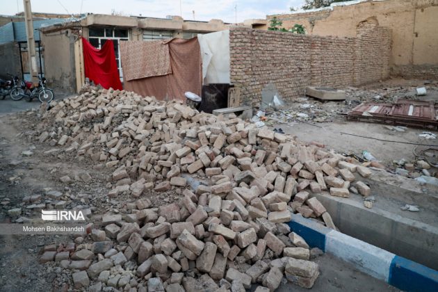 Four dead in earthquake in northeast Iran