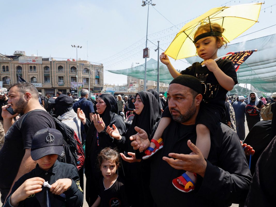 Pilgrims Iraq