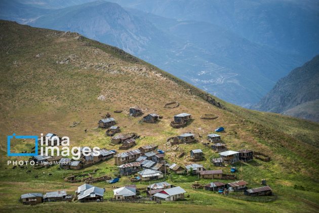 Ranchers in northern Iran move to summer resorts in mountains