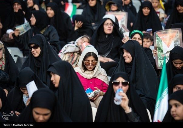 Iranian women honor hijab in Tehran’s Azadi stadium 