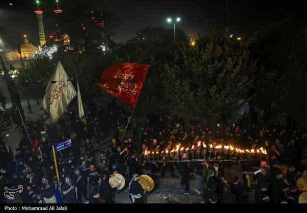 Najafis in Iran’s Qom mourn Imam Hussein’s martyrdom by torch-carrying rituals