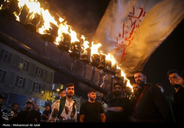 Najafis in Iran’s Qom mourn Imam Hussein’s martyrdom by torch-carrying rituals