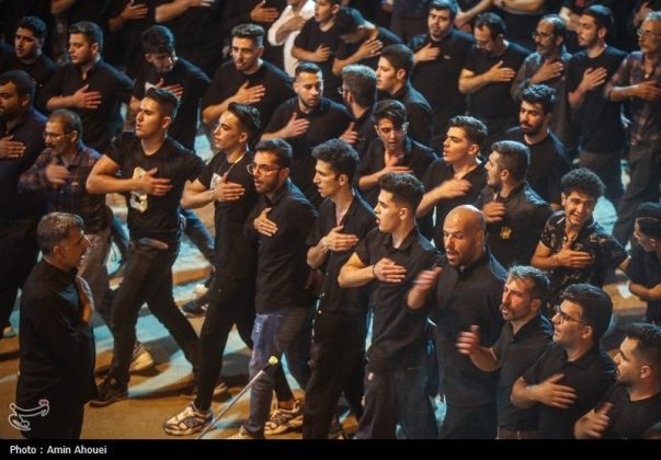 Traditional "sineh dour" mourning ceremony in Iran's Shahroud