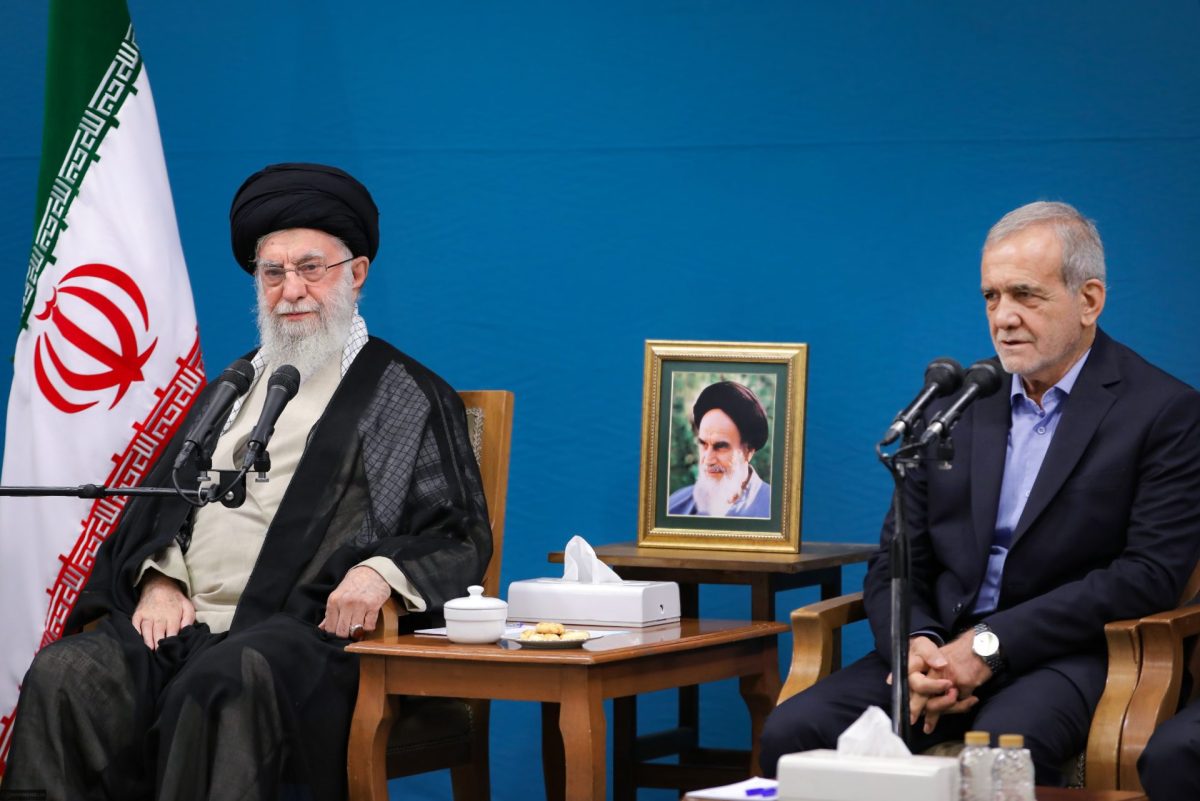 Iran Leader meets president, newly-elected cabinet, stresses production 