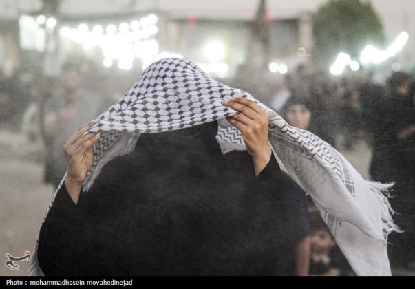 Arbaeen pilgrims brave 47-degree heat