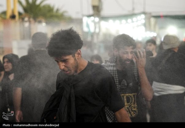 Arbaeen pilgrims brave 47-degree heat