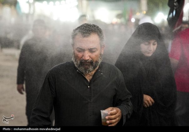 Arbaeen pilgrims brave 47-degree heat