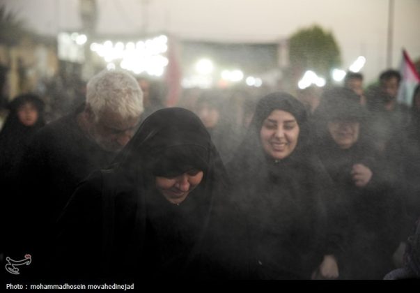 Arbaeen pilgrims brave 47-degree heat