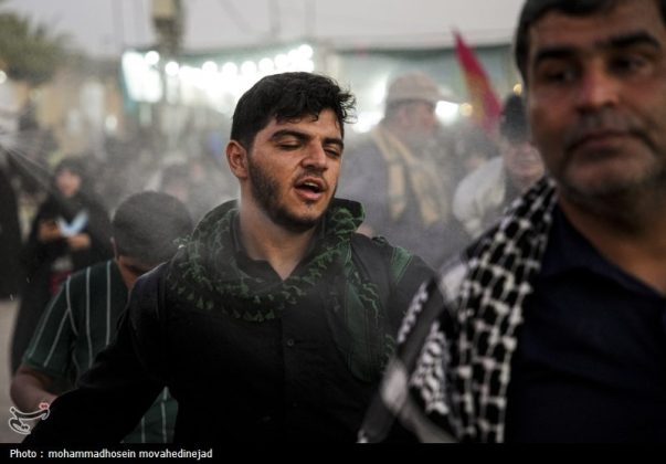 Arbaeen pilgrims brave 47-degree heat