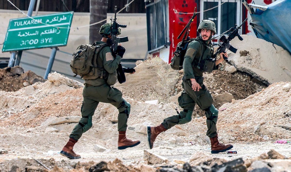Israeli army besieges Jenin in West Bank 1 Israeli army besieges Jenin in West Bank