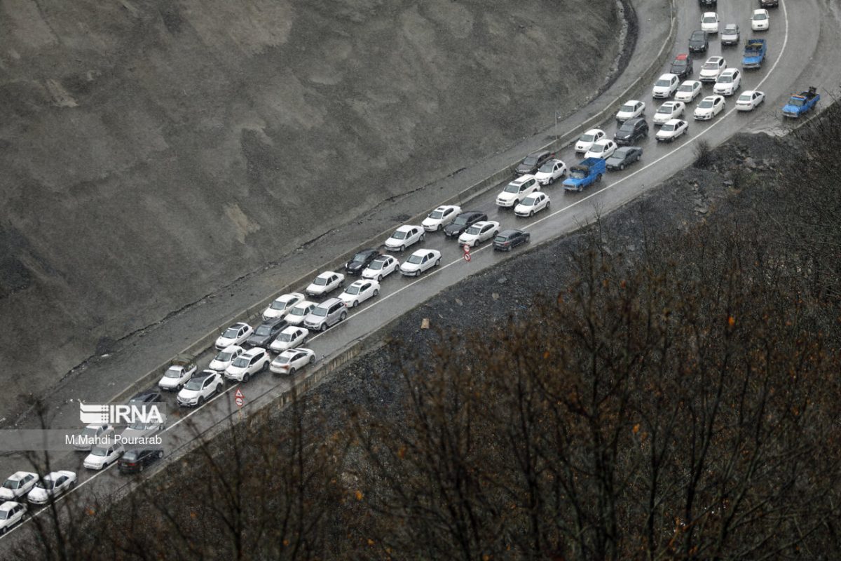 Severe traffic congestion in roads to tourist resorts of northern Iran 1 Iran Road