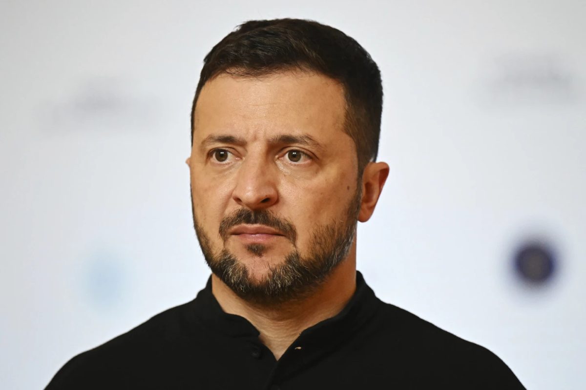 Ukraine official says Zelensky ready to discuss territory with Putin 1 Zelensky