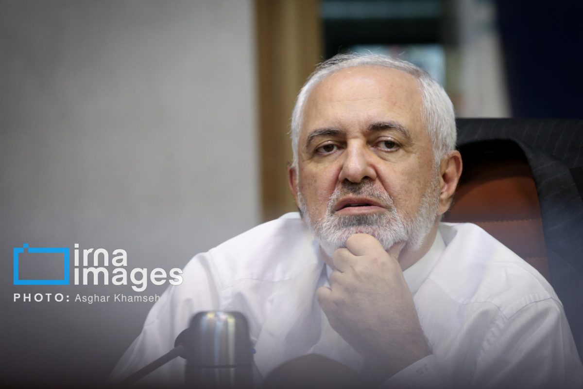 Zarif discusses calls for revising Iran’s defensive doctrine amid regional tensions
