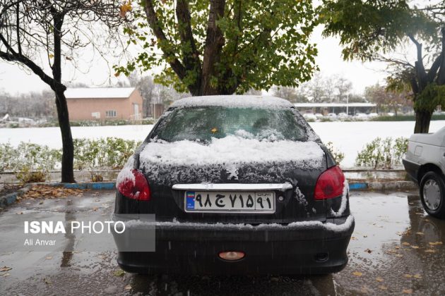 Different Iranian cities blanketed in snow