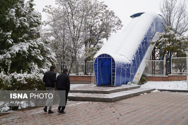 Different Iranian cities blanketed in snow