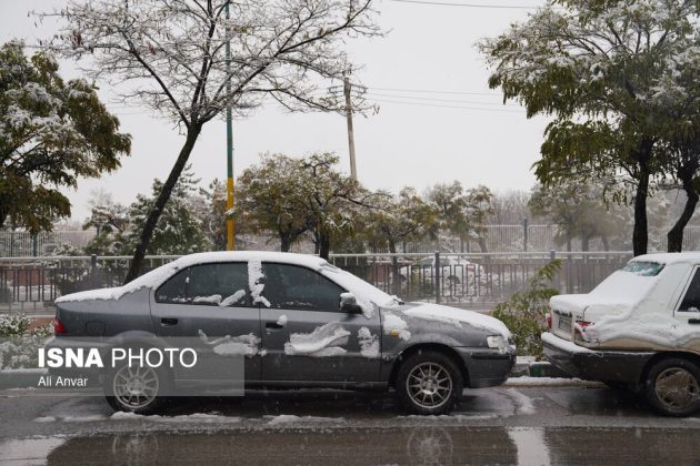 Different Iranian cities blanketed in snow