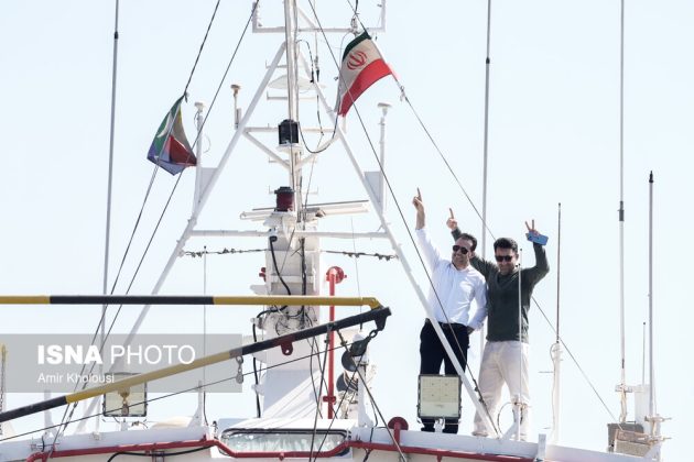 Iranian athletes visit Abu Musa Island in the Persian Gulf