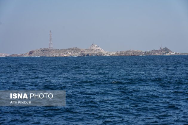 Iranian athletes visit Abu Musa Island in the Persian Gulf