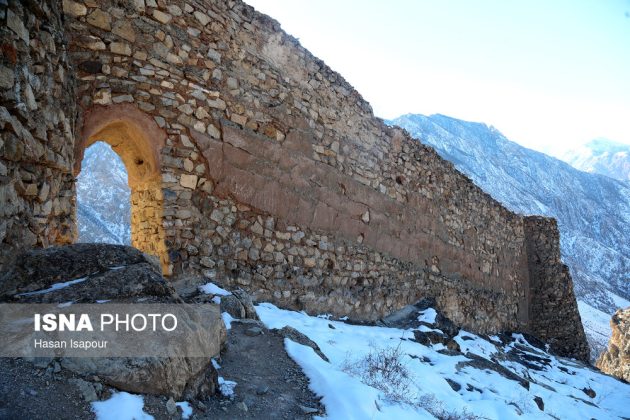 The majestic Eagle's Nest; Kangelo Castle in Iran’s Savadkuh