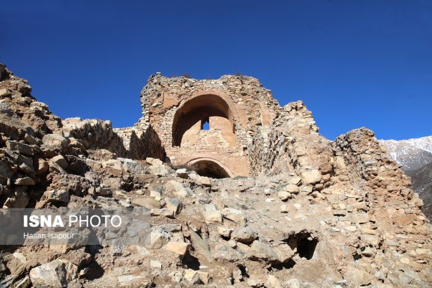 The majestic Eagle's Nest; Kangelo Castle in Iran’s Savadkuh