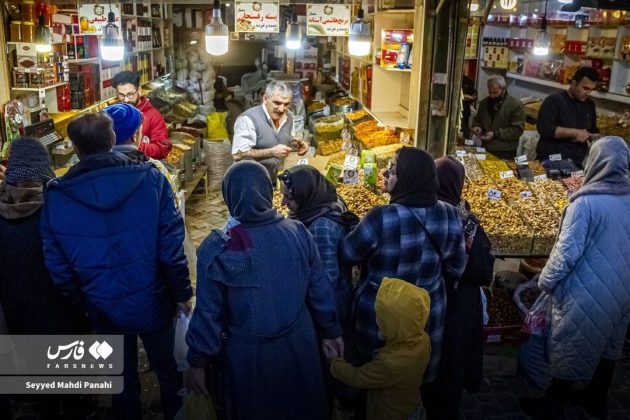 Shopping frenzy for Yalda Night in Iran’s Ardabil