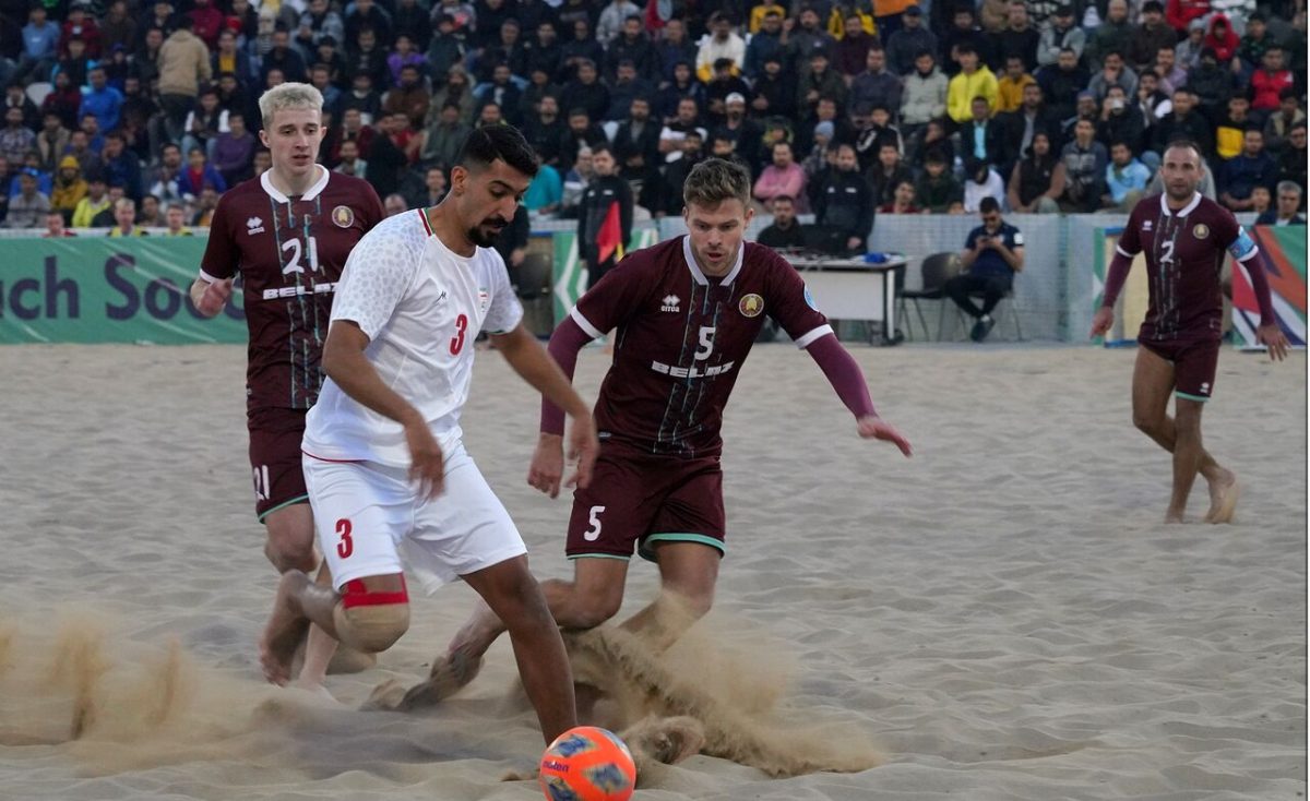 Eight Iranians listed among world's best beach soccer players