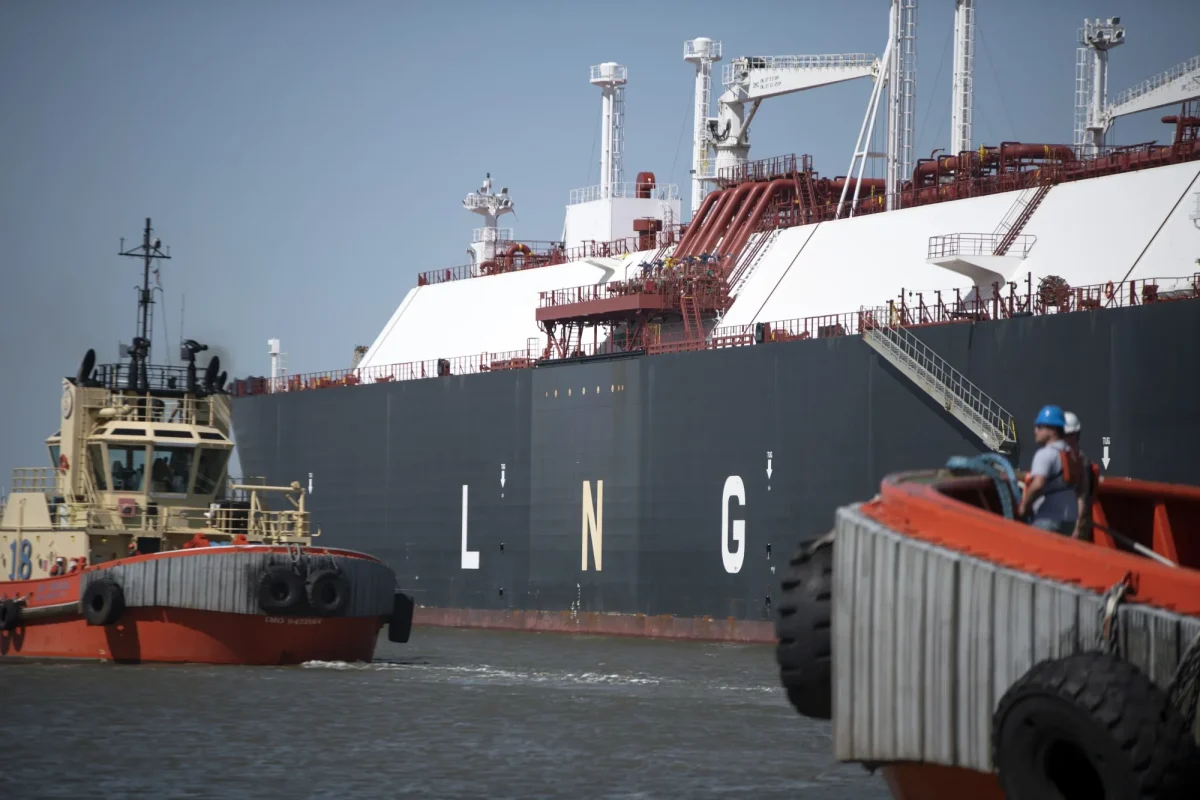 EU not considering banning Russian LNG until it secures alternatives: Reuters