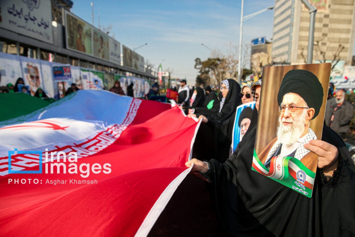 Millions of Iranians take part in Revolution anniversary rallies nationwide