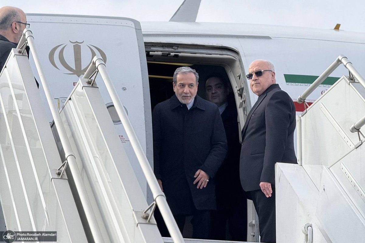 Iranian FM: Resistance, Hezbollah alive, path of resistance to continue