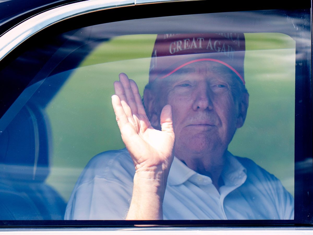 Trump threatens to hold Iran 'responsible’ for Yemen's Houthi attacks 1 Trump threatens to hold Iran 'responsible’ for Yemen's Houthi attacks