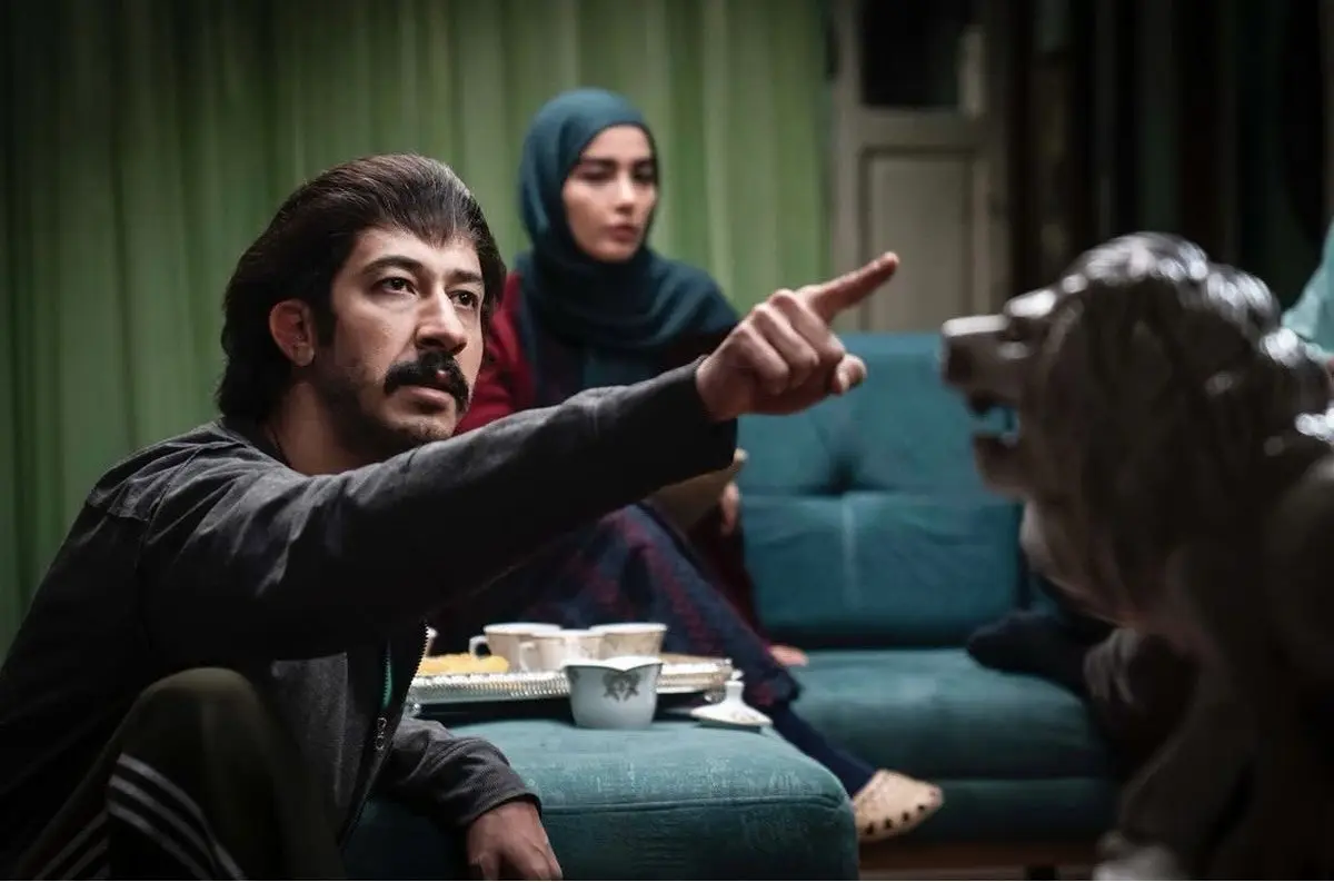 Tehran police arrest 23 in fake meteorite scam following popular TV series 1 Tehran police arrest 23 in fake meteorite scam following popular TV series