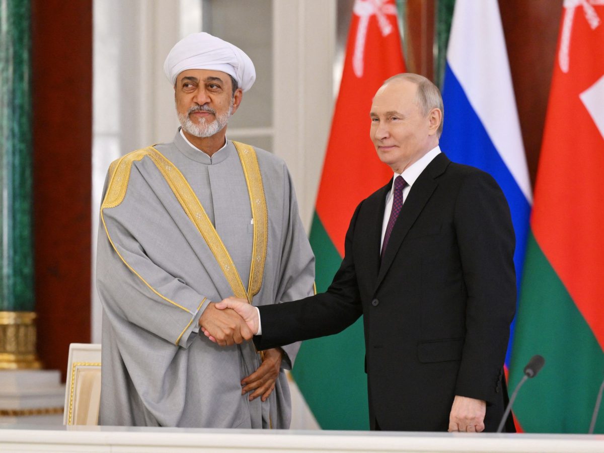 Putin discusses US-Iran negotiations with leader of Oman