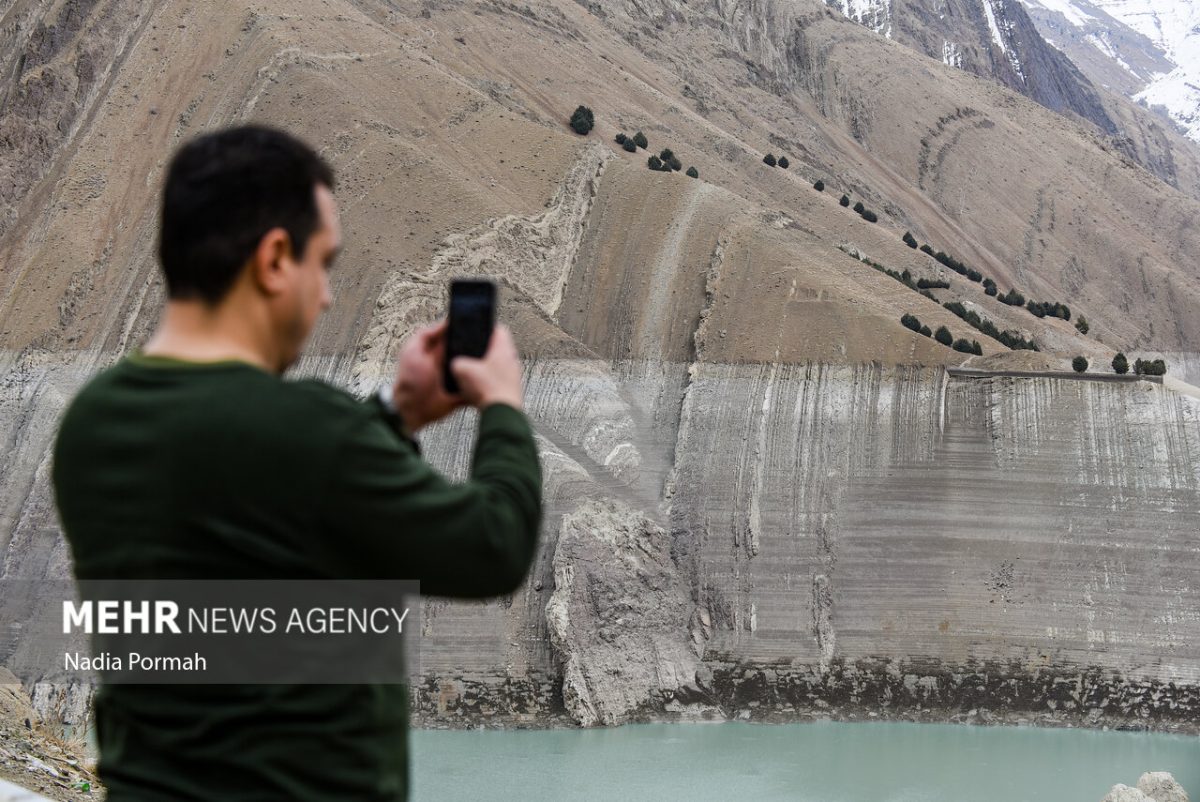 Iran faces severe water crisis as dam reserves drop by 20%