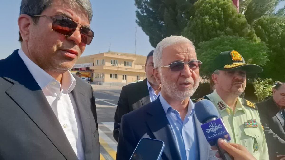 Interior minister: Undocumented Afghan migrants taking jobs, burdening subsidy system