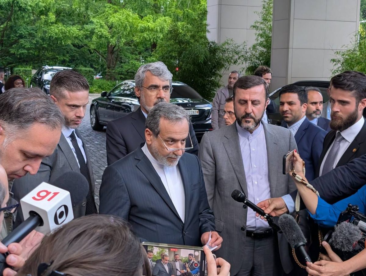 Araghchi: No talks while Zionist regime’s attacks continue 
