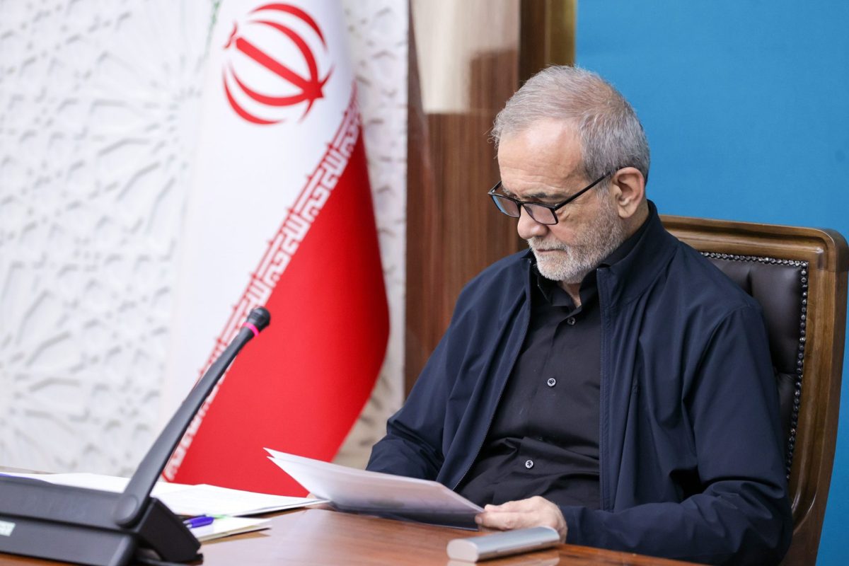 Iran inaugurates nation’s largest solar power plant amid water, energy challenges