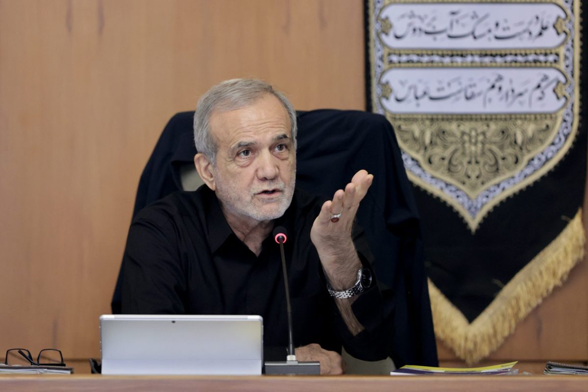 Pre. Pezeshkian meets reform front members, emphasizes steady path to reform 1 Pre. Pezeshkian meets reform front members, emphasizes steady path to reform