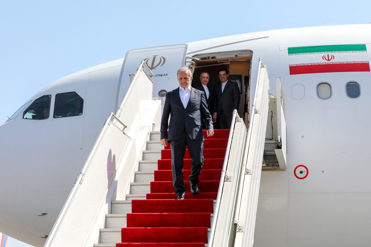 Pezeshkian in Armenia to discuss US presence in Caucasus, ink deals 1 Pezeshkian in Armenia to discuss US presence in Caucasus, ink deals