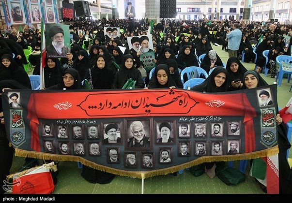 Iran holds Arbaeen ceremony honoring fallen defenders