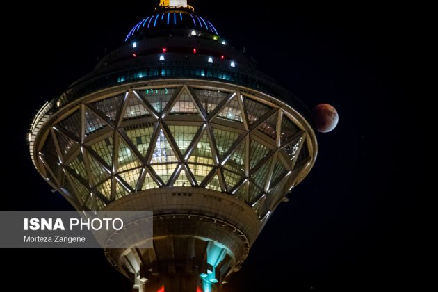 Iran witnesses longest lunar eclipse of century
