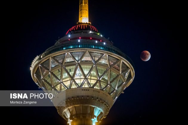 Iran witnesses longest lunar eclipse of century