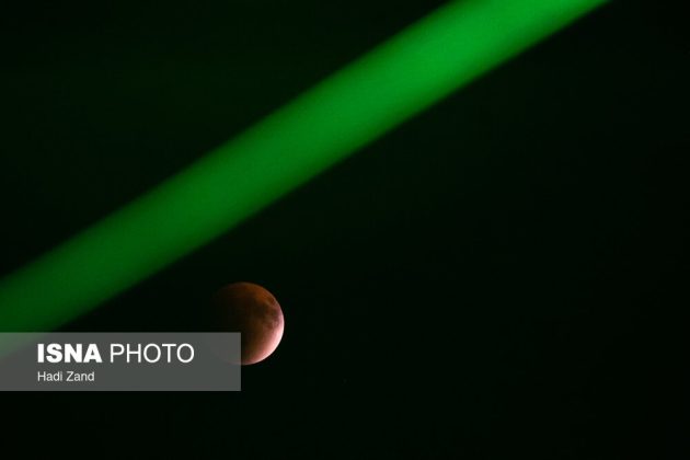 Iran witnesses longest lunar eclipse of century