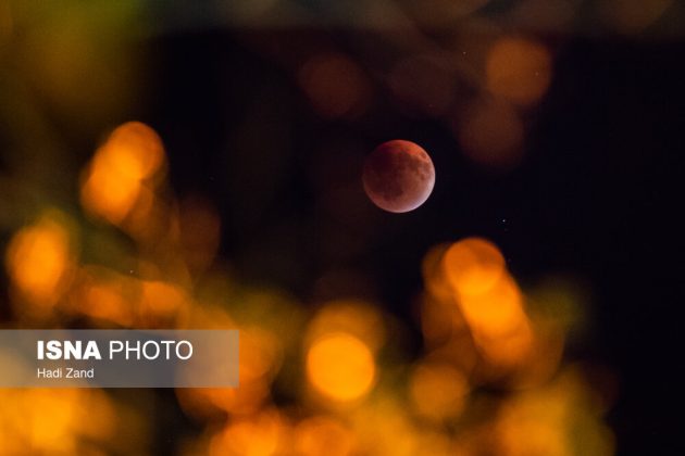 Iran witnesses longest lunar eclipse of century