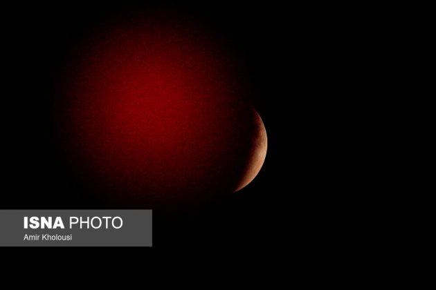 Iran witnesses longest lunar eclipse of century